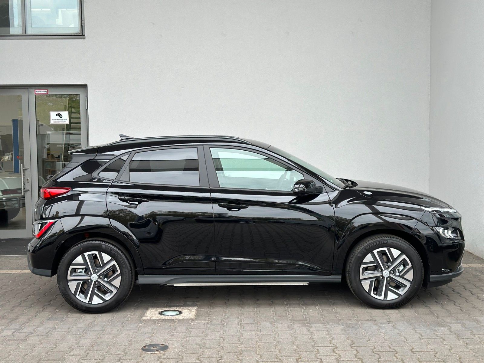 Fahrzeugabbildung Hyundai Kona Elektro ADVANTAGE-Paket 136PS Kamera!