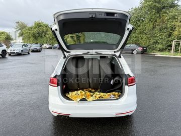 Volkswagen Passat Variant - 9