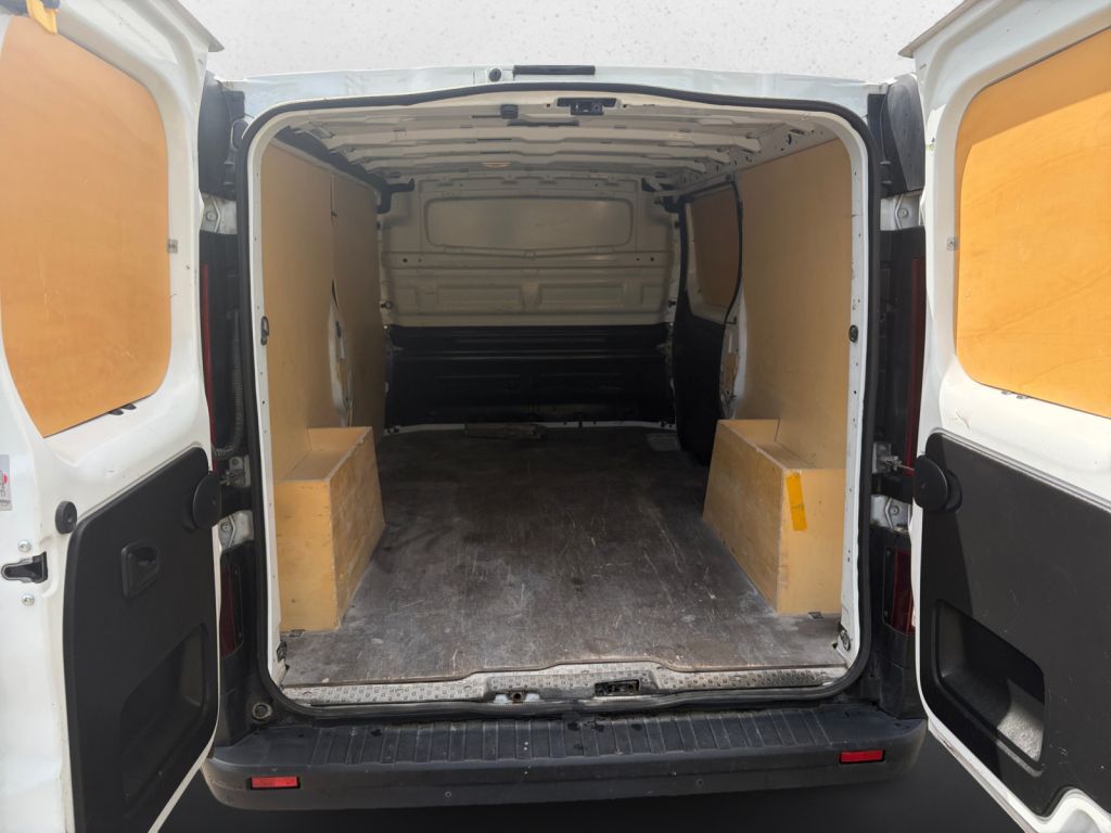 RENAULT Trafic ENERGY dCi 120 L2H1 3,0t Komfort RENAULT Trafic ENERGY dCi 120 L2H1 3,0t Komfort