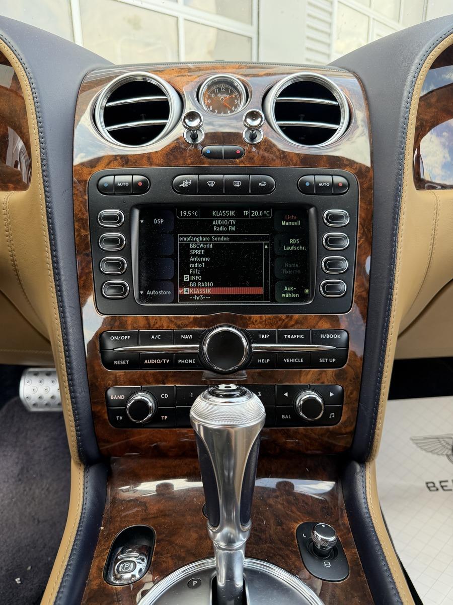 Bentley Continental Flying Spur W12 ACC/ 1 Hand