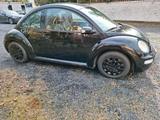 Volkswagen Auto Beetle 1.6 benzin - gebrauchte VW Beetle aus dem Jahr 2004