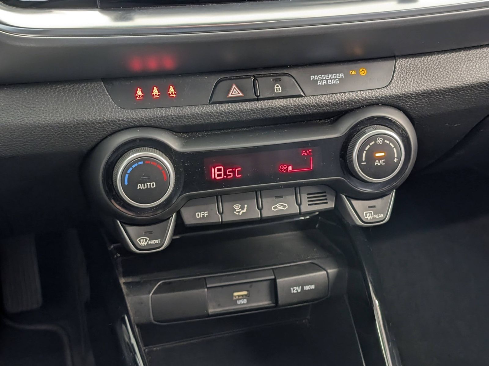 KIA Stonic 1.2 Vision Navi SHZ Kamera Tempomat – Bild 18