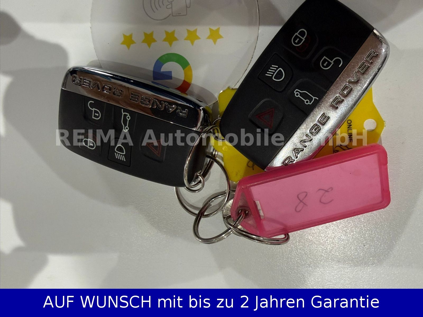 Fahrzeugabbildung Land Rover Range Rover Velar  2,0T  R-Dynamic SE, Pano, LED