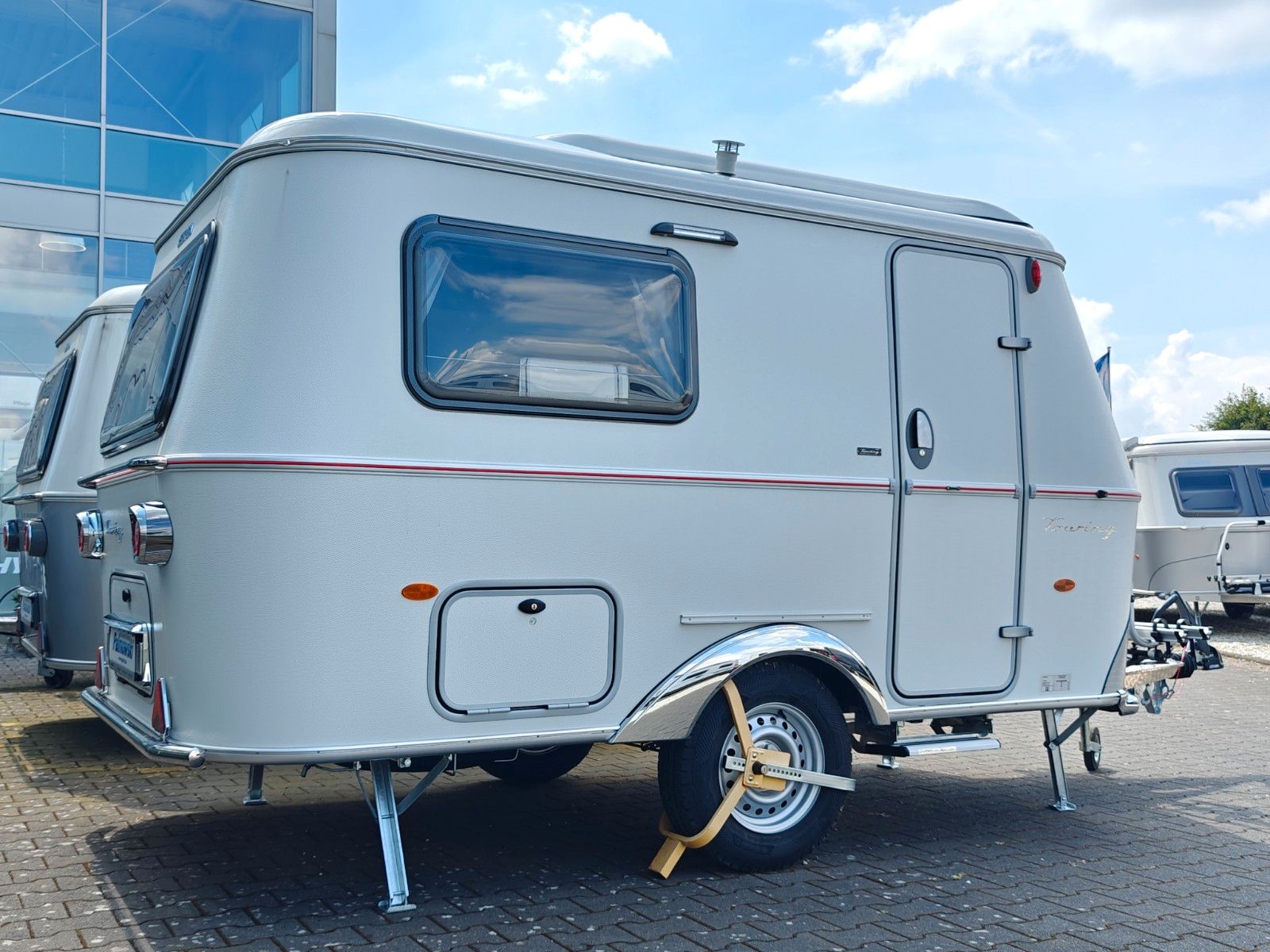 Fahrzeugabbildung HYMER / ERIBA / HYMERCAR TOURING 310 LEGEND URBAN 2025