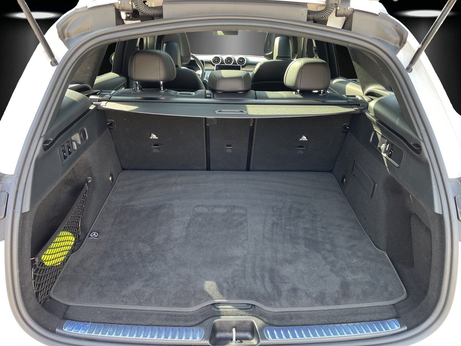 Fahrzeugabbildung Mercedes-Benz GLC220 d AMG Premum AIRMATIC Pano AHK DISTRO HAL