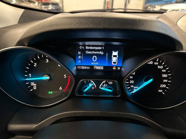 Ford Kuga Titanium *1. Hand*Klima*SHZ*Bluetooth*PDC*