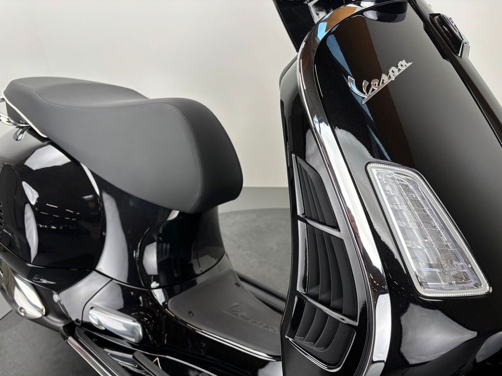 Fahrzeugabbildung Vespa GTS 310 FL SUPER *NEUFAHRZEUG + GARANTIE*