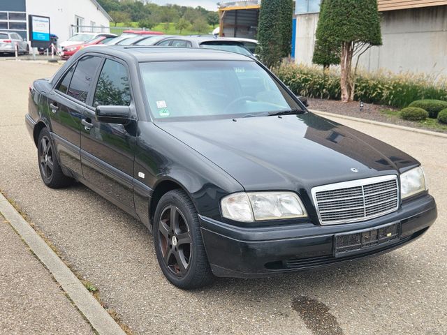 Mercedes-Benz C 180 CLASSIC