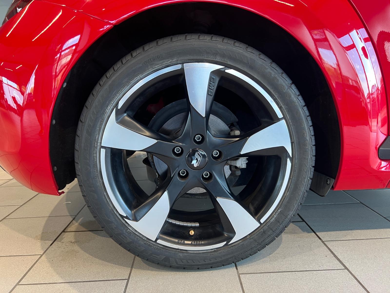 Volkswagen Beetle 2.0 TSI DSG BMT R-Line