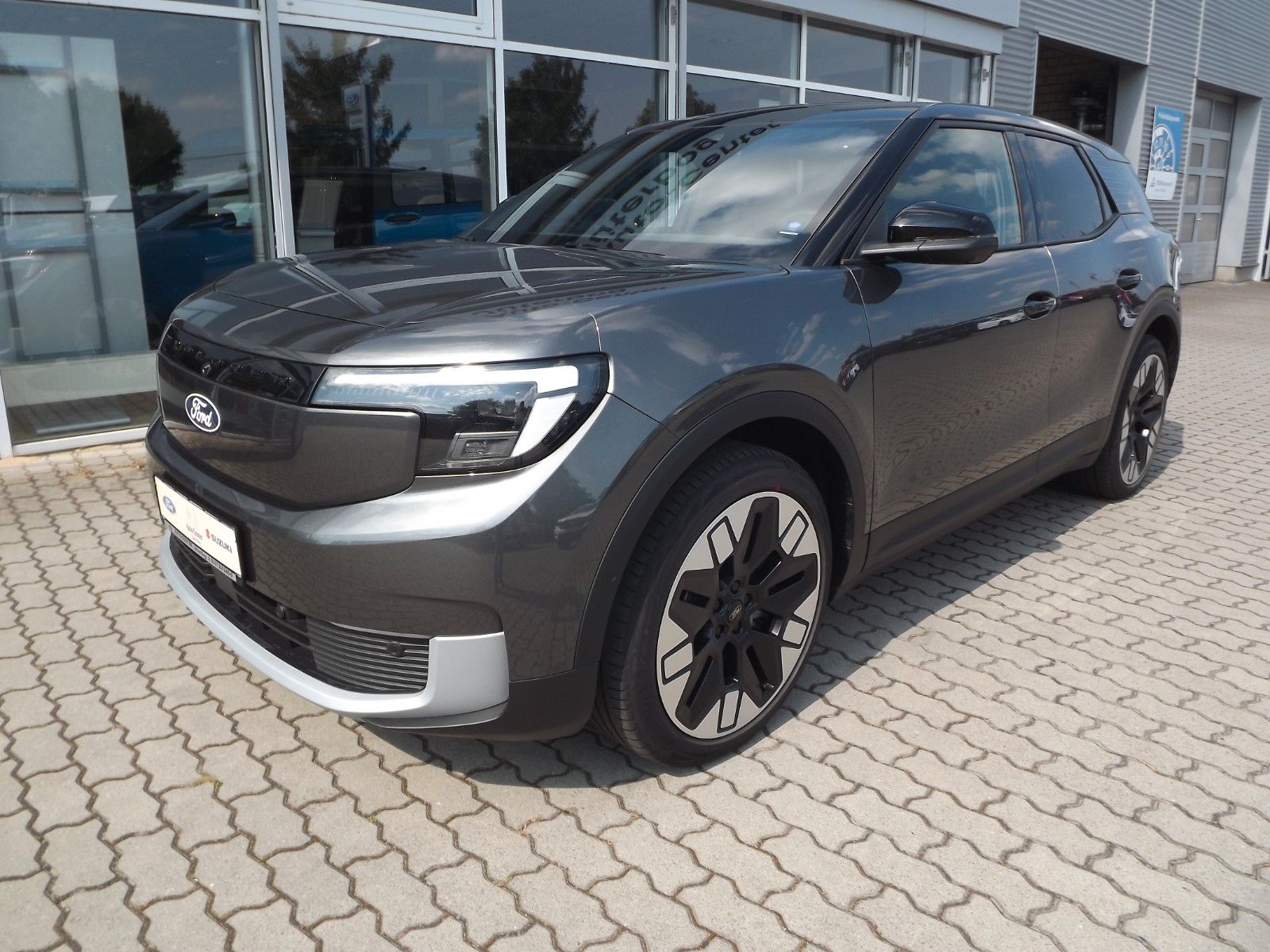 Ford Explorer Premium Extend. Range AWD*21Zoll*Pano* imagem 2