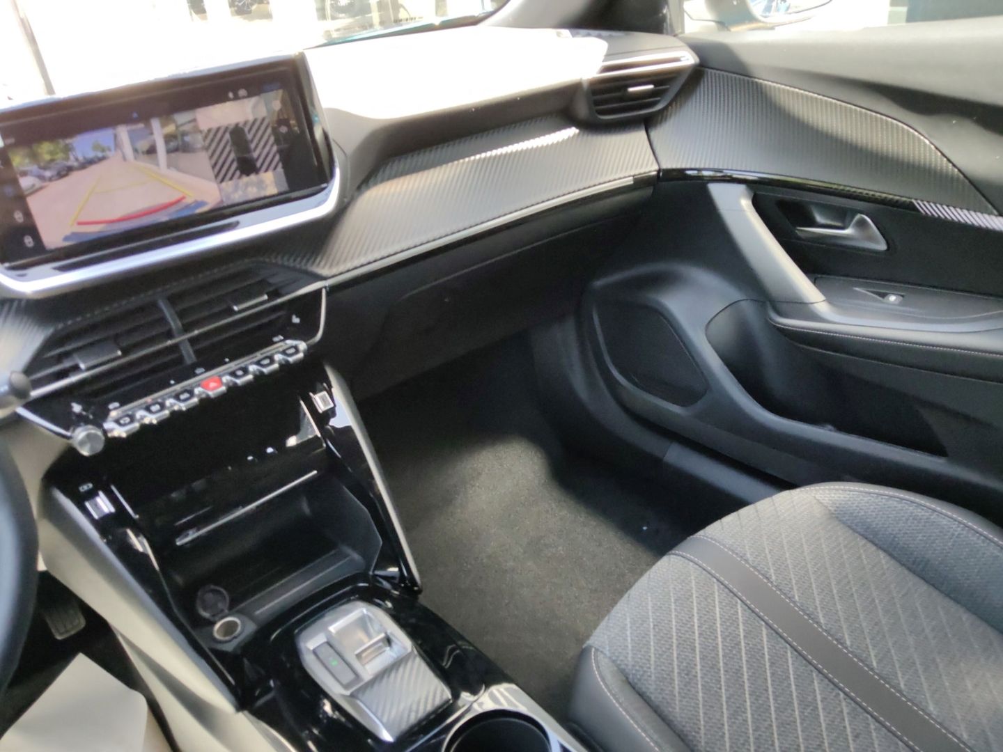 Peugeot 2008 - Bild 22
