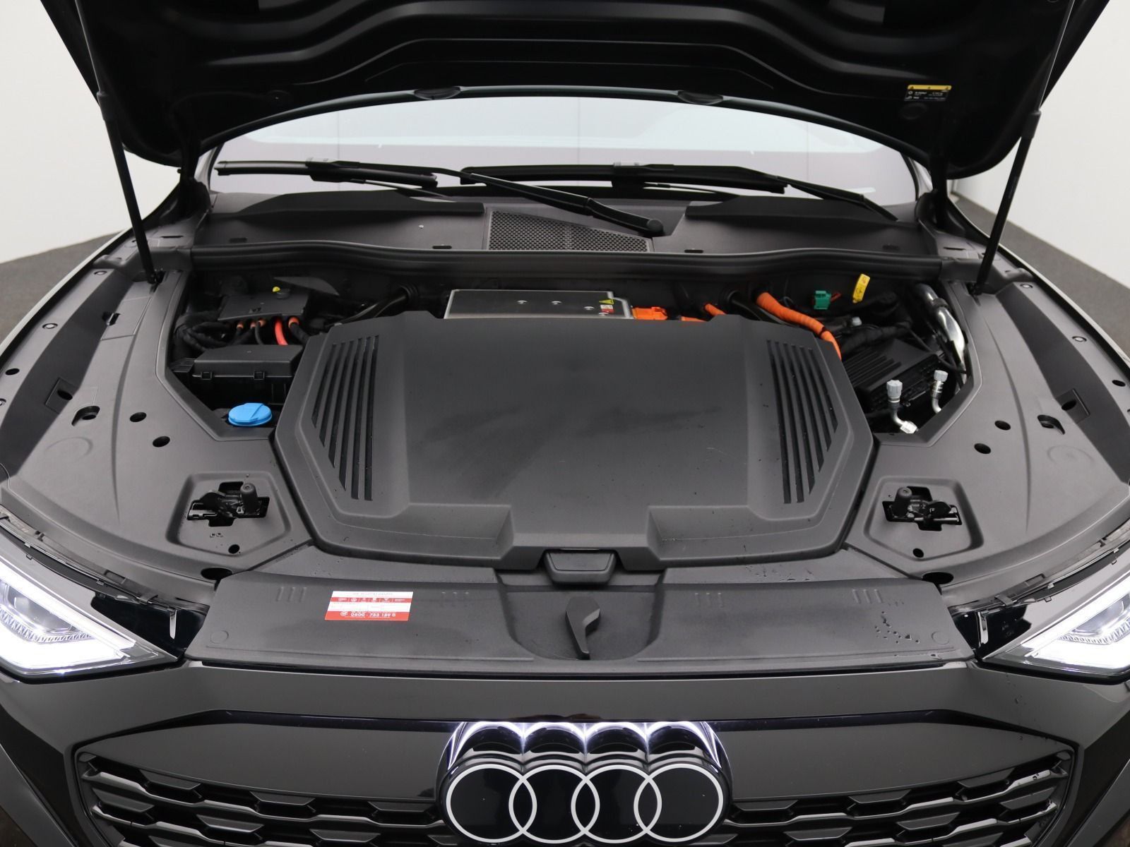 Audi Q8 e-tron - Bild 18