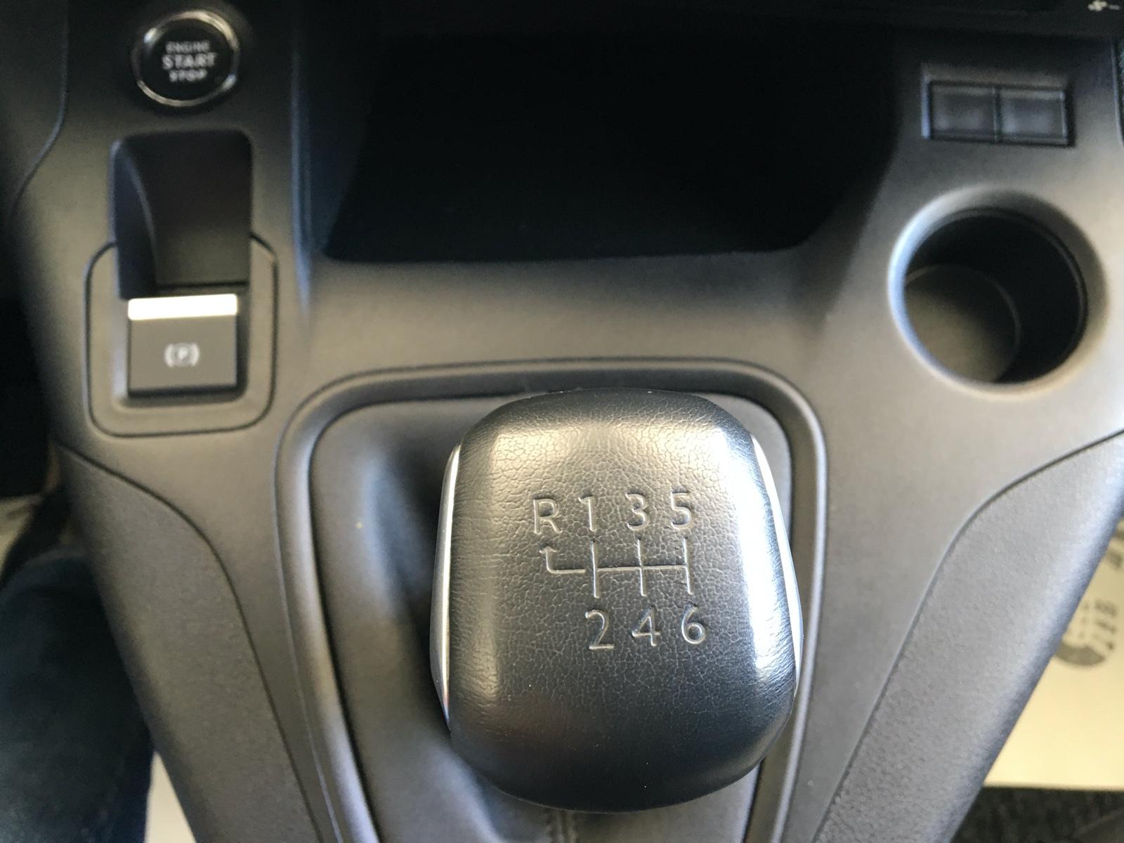 Citroën Berlingo 1.5 MPV Feel M/1.H/Navi/Temp/Spurhalte
