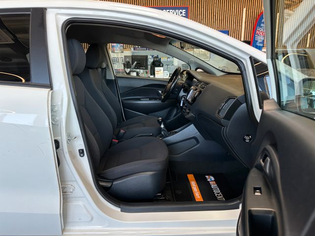 Kia Rio Dream Team *Kamera*Lenkradheizung*