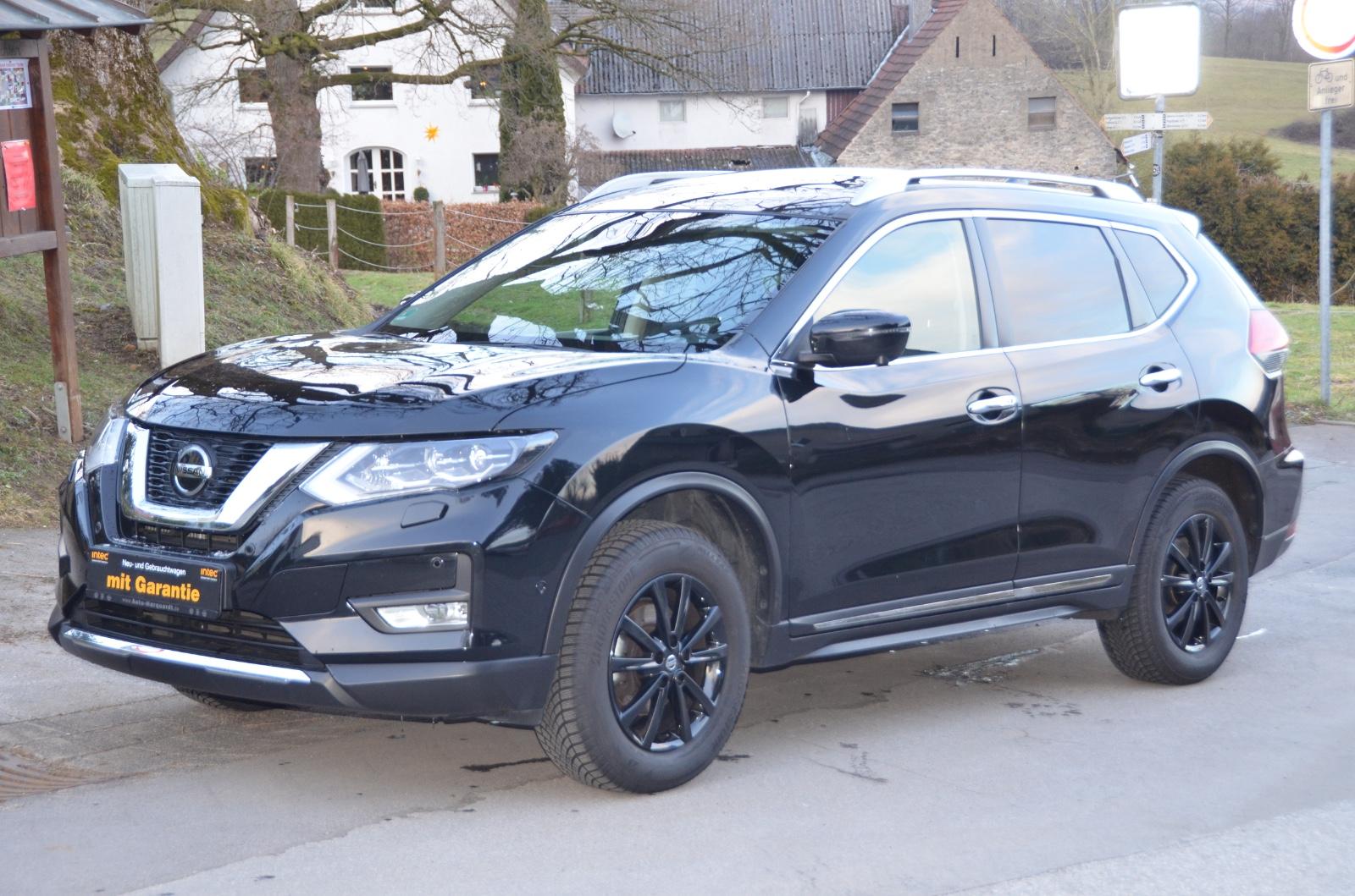 Nissan X-Trail 1. Hand Voll.. mit 0km Motor von Nissan