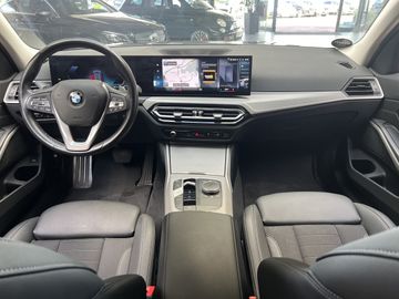 BMW 320 - 10