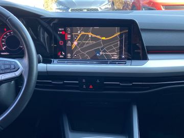 Volkswagen Golf - 11