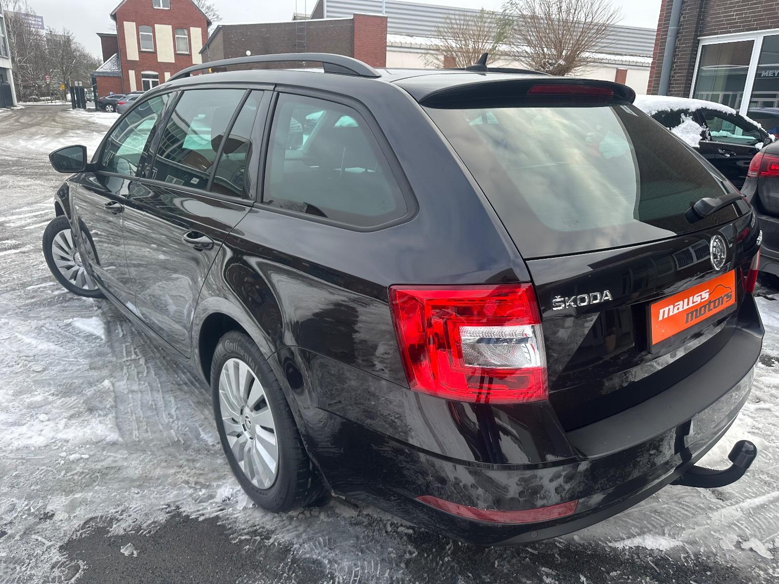 Skoda Octavia Combi Ambition - 1129