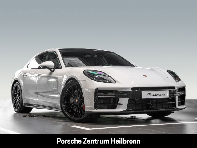 Porsche Panamera GTS Sportabgasanlage InnoDrive Head-Up