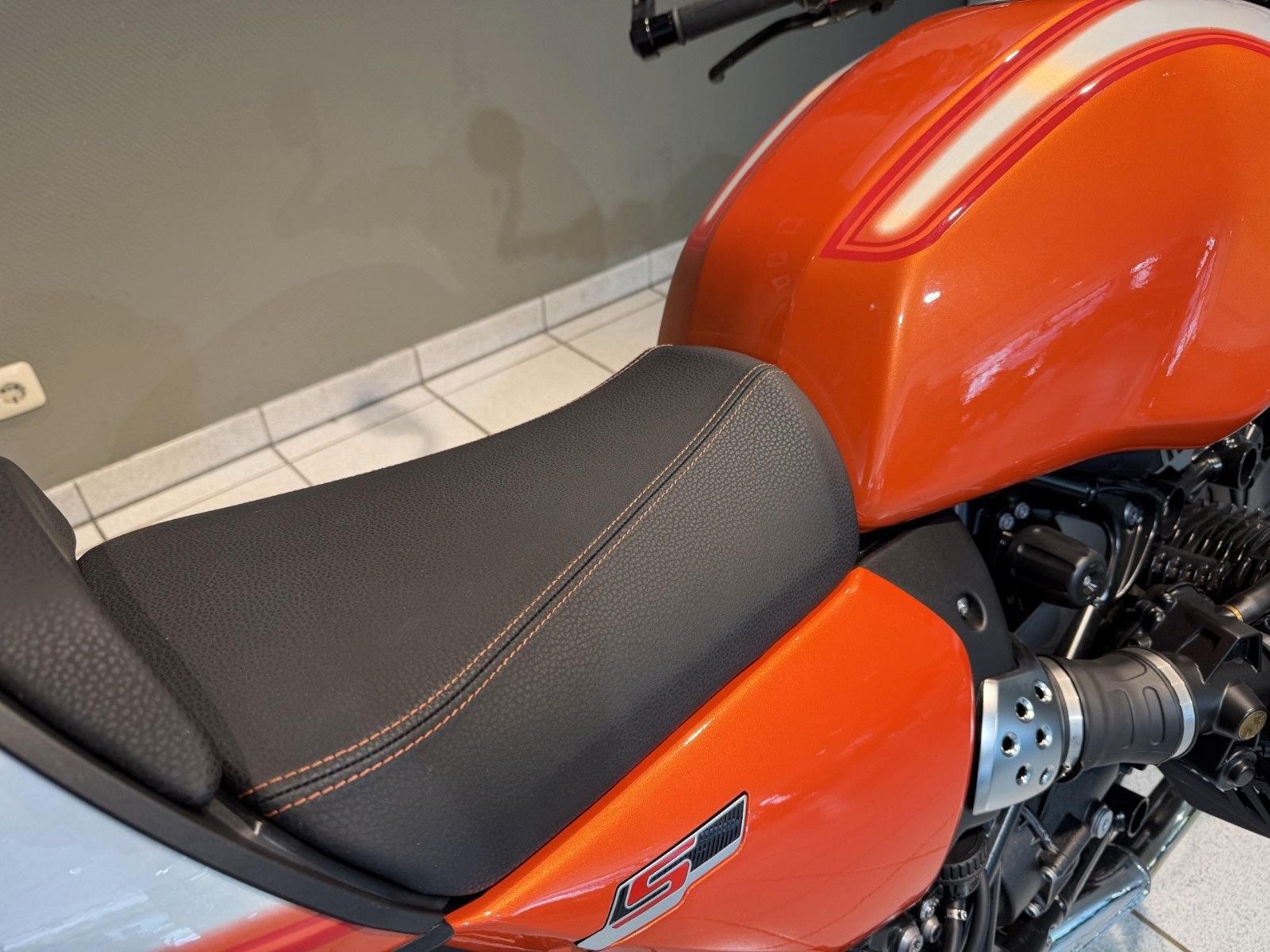Fahrzeugabbildung BMW R 12 nineT S Option719