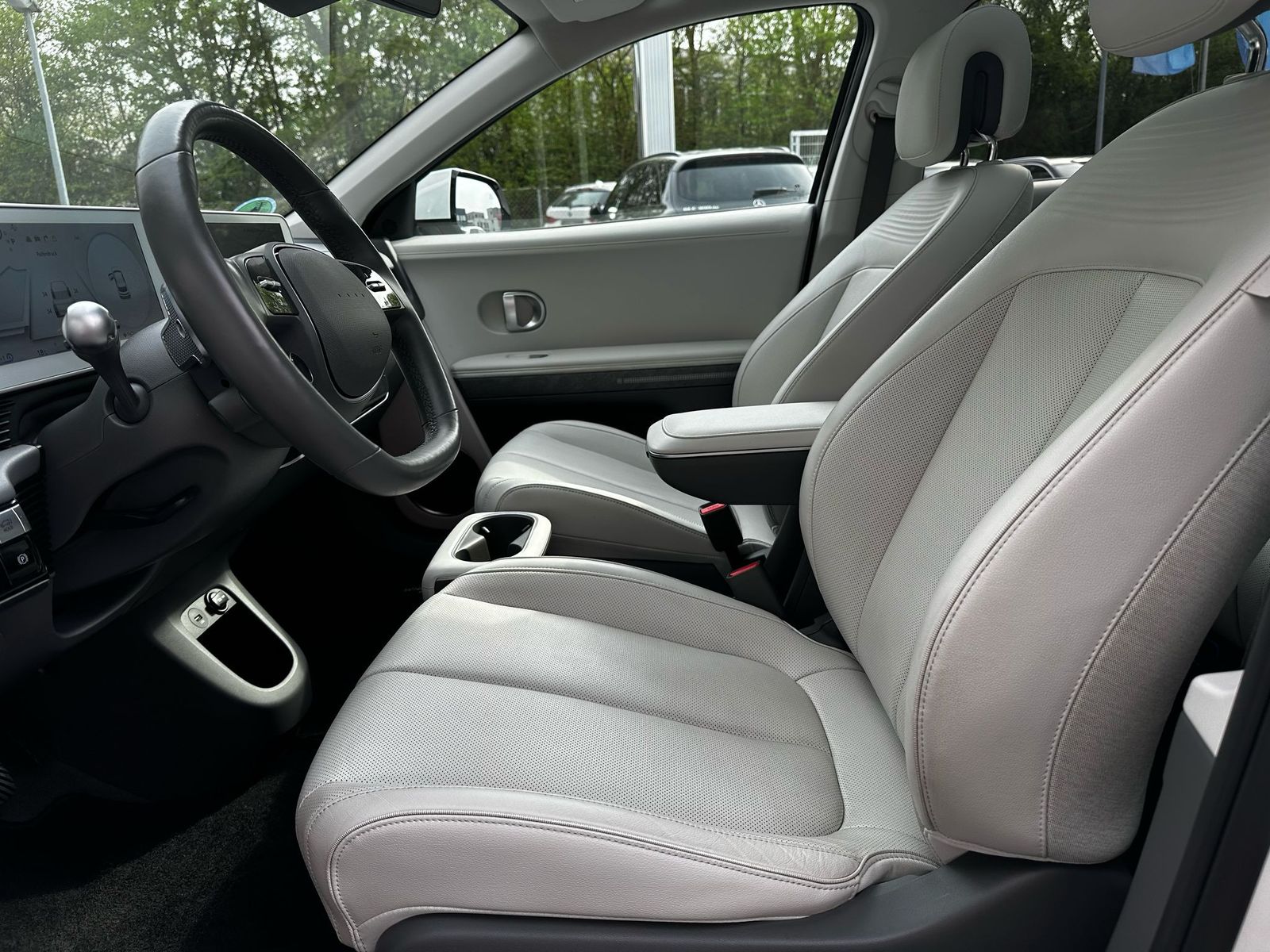 Fahrzeugabbildung Hyundai Ioniq 5 Techniq PANO+LEDER+LED+SHZ+WP+KAMER+ACC+