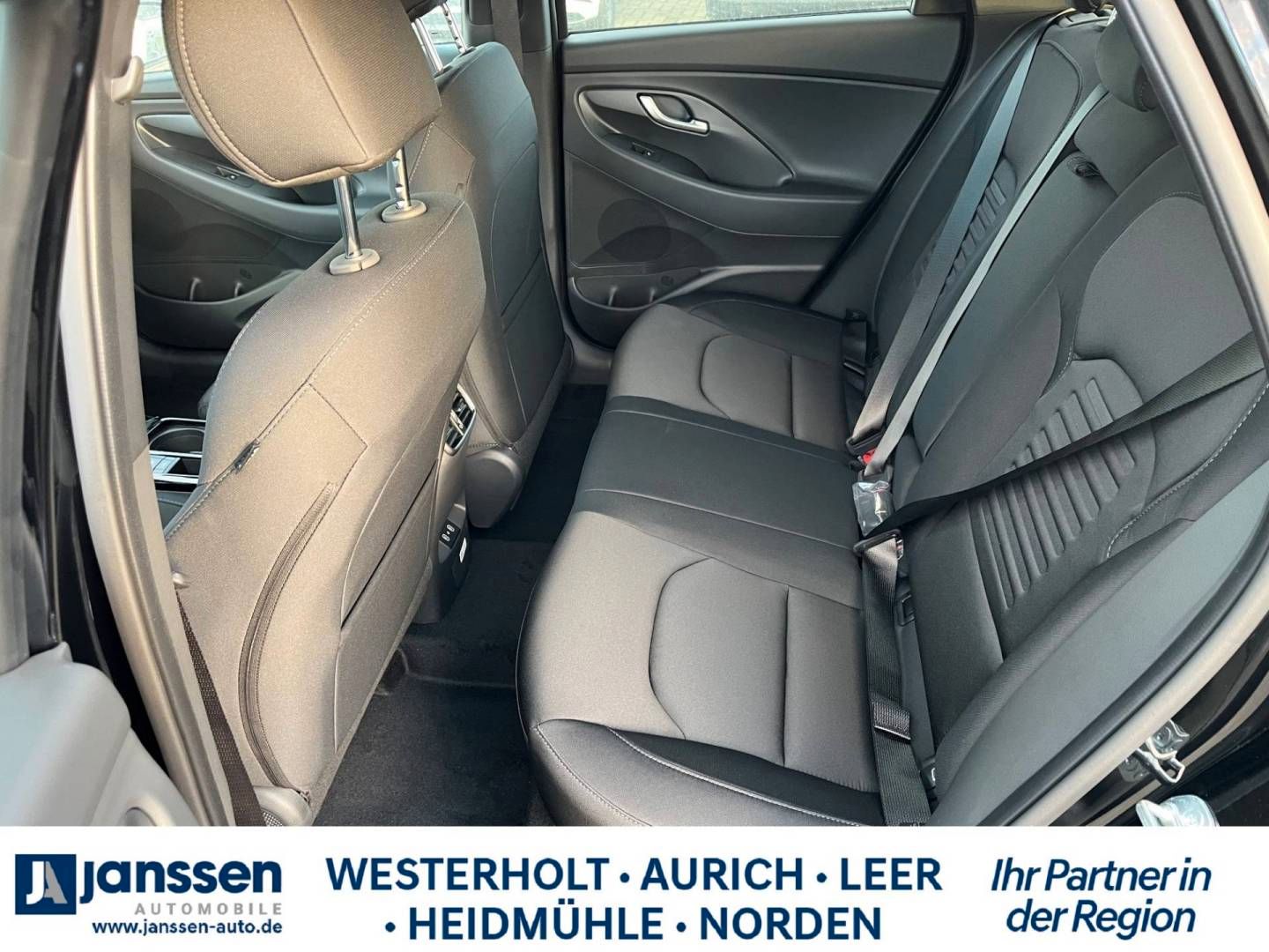 Fahrzeugabbildung Hyundai i30 Kombi ADVANTAGE