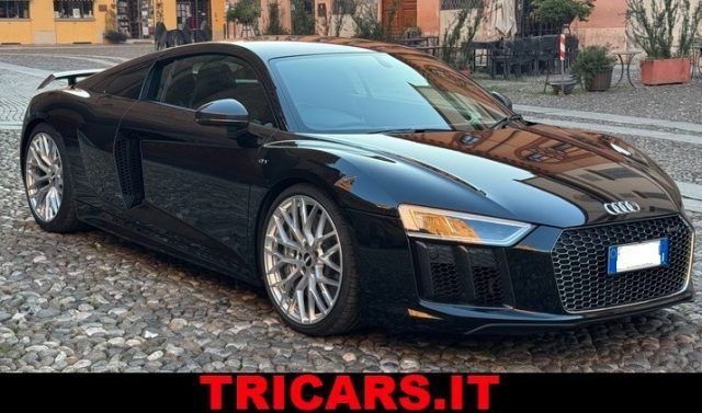 Audi AUDI R8 Coupé 5.2 FSI quattro S tronic plus PERM