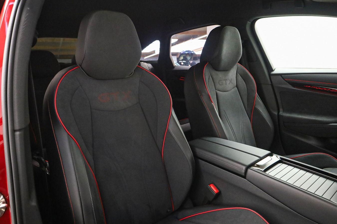 Volkswagen ID.7 GTX 4M*WÄRMEPUMPE*IQ.LIGHT*AHK*KAMERA*PDC*N