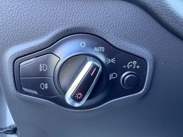 Audi Q5 2.0 TDI  Quattro Automatik+Leder+AHK, Bild 27