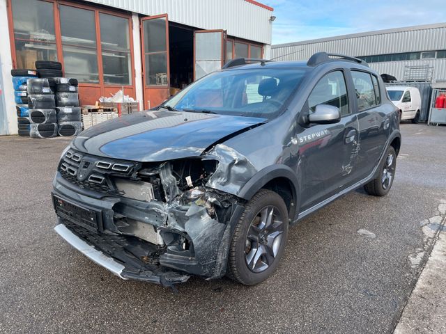 Dacia Sandero II Stepway Celebration