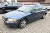 Volvo V70 2.5T Aut. Summum Leder Navi Standhzg Klimaau - Volvo V70: Standheizung