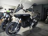 Zero DS  ZF 17,3 Vollausstattung  9 KW Lader - ZERO MOTORRAD