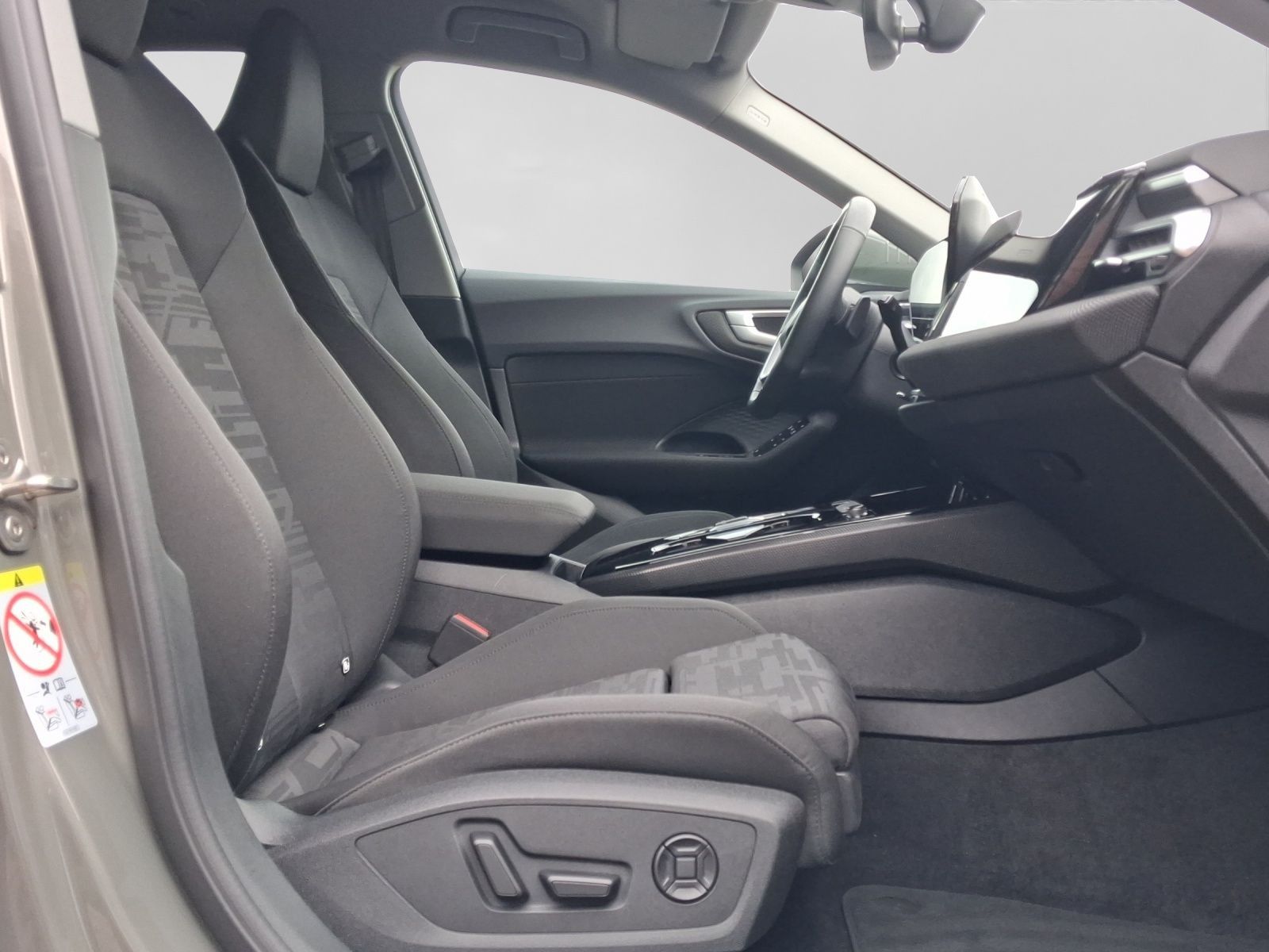 Audi A5 Avant TFSI Q AHK LM18 PRIVACY foto 4