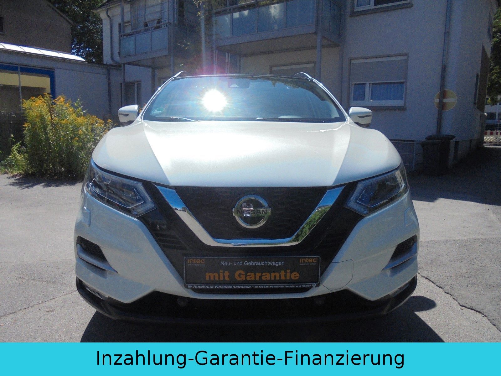 Fahrzeugabbildung Nissan Qashqai N-Connecta 4x4/Panorama/Kamera/Navi /SHZ