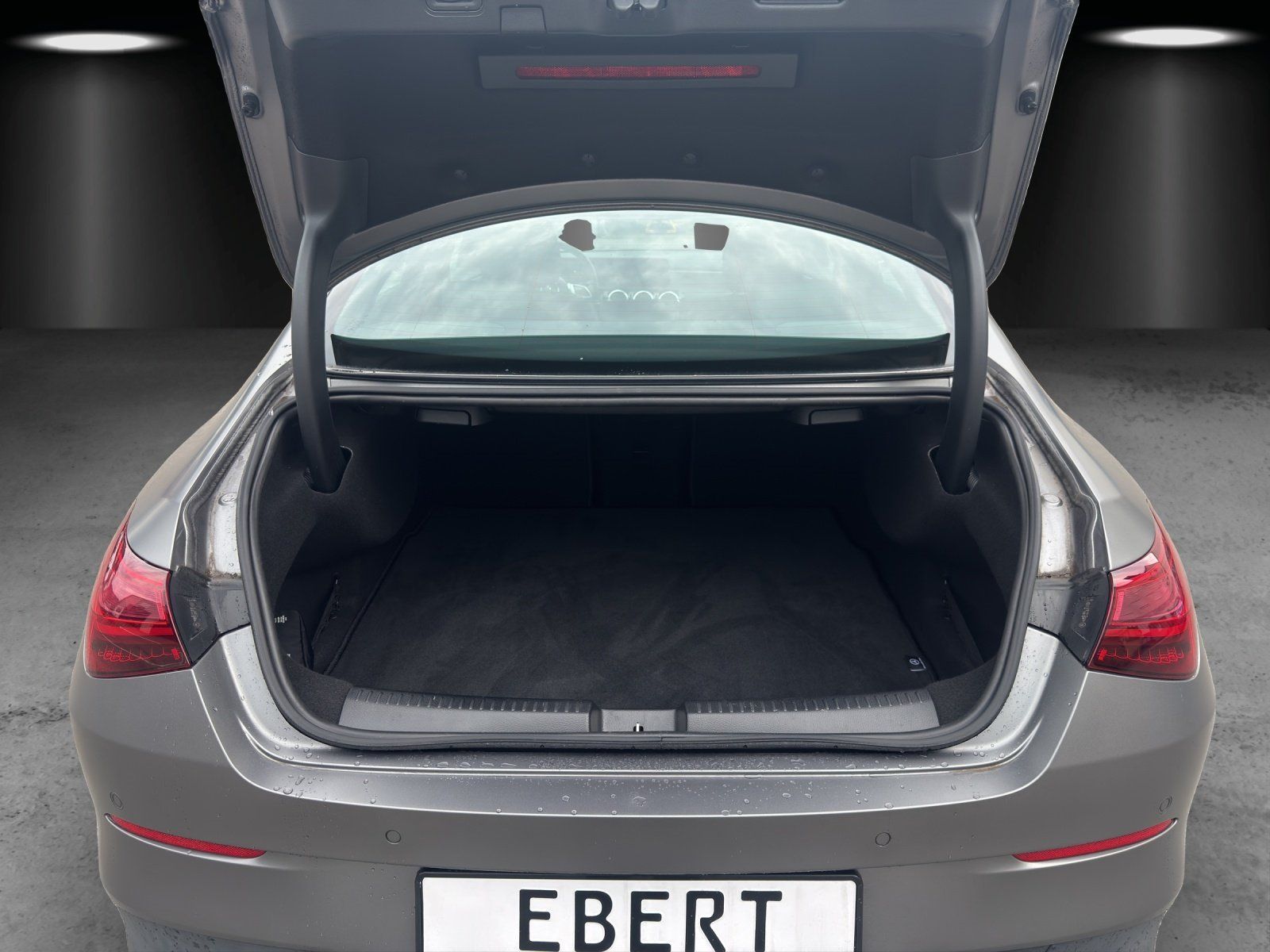 Fahrzeugabbildung Mercedes-Benz CLA200d Adv.Plus MAGNO Pano DISTRO Burme AHK DWA