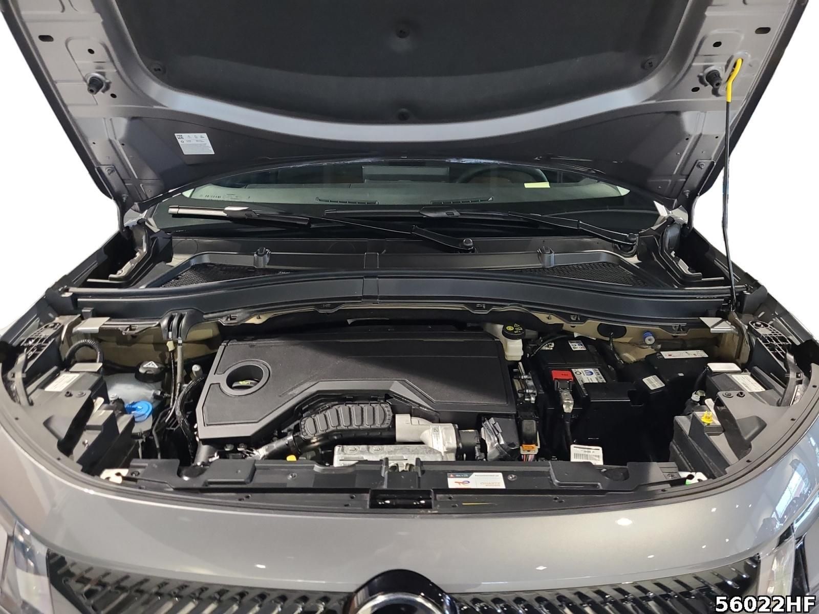 Fahrzeugabbildung Citroën C3 Aircross Plus Turbo 100 PS MT