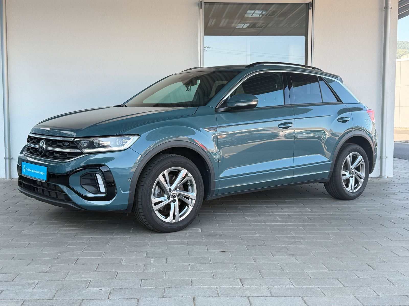 Volkswagen T-Roc - Bild 2