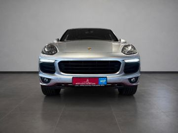 Porsche Cayenne - 2