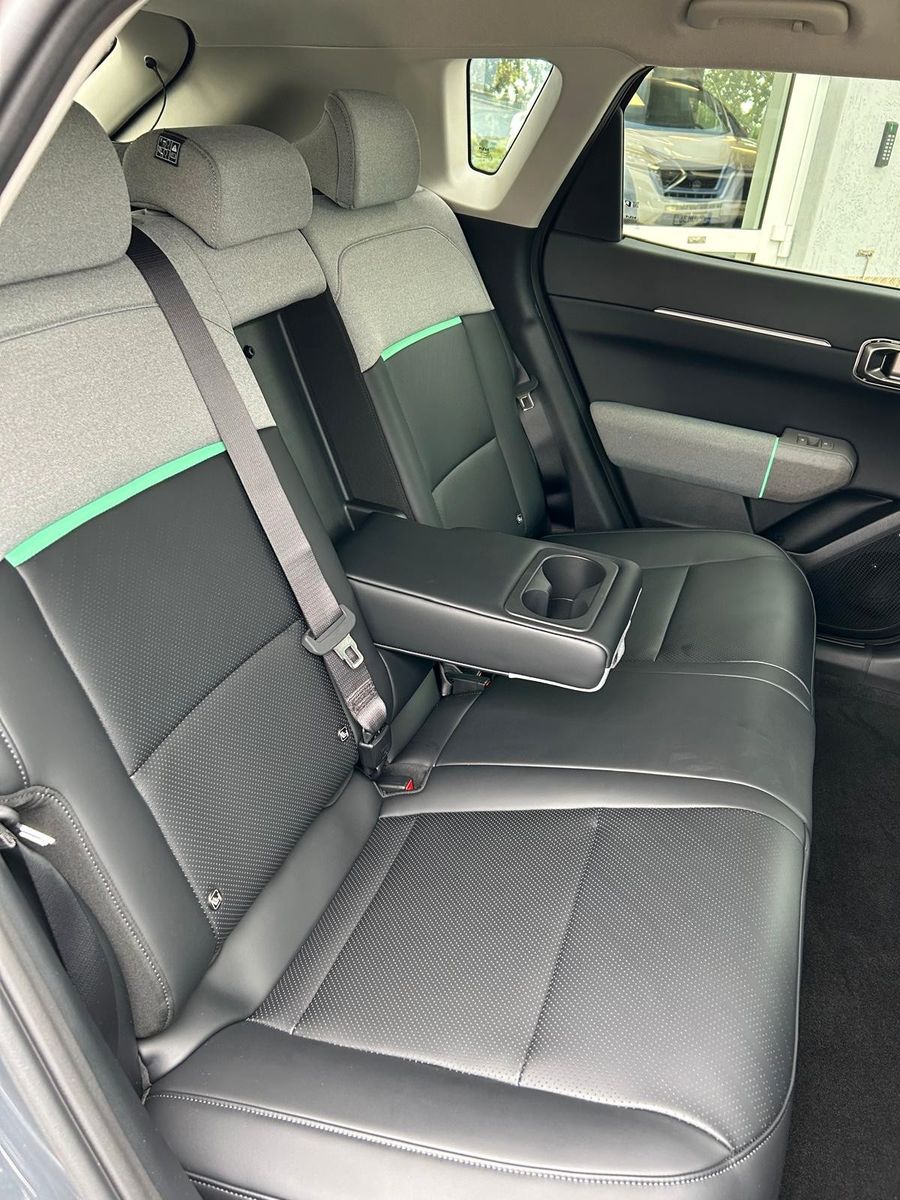 Fahrzeugabbildung Kia EV4 FWD Earth UP TE WIV DWP DE SD