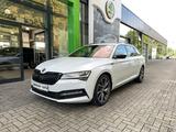 Skoda Superb Combi 2.0 TSI Sportline 4x4 Navi AHK LM19 - Skoda Superb mit Benzin-Antrieb: Kombi, 1.4