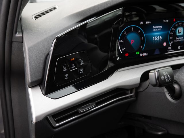 Golf VIII Variant 2.0 TDI Life STANDHZ ACC LED