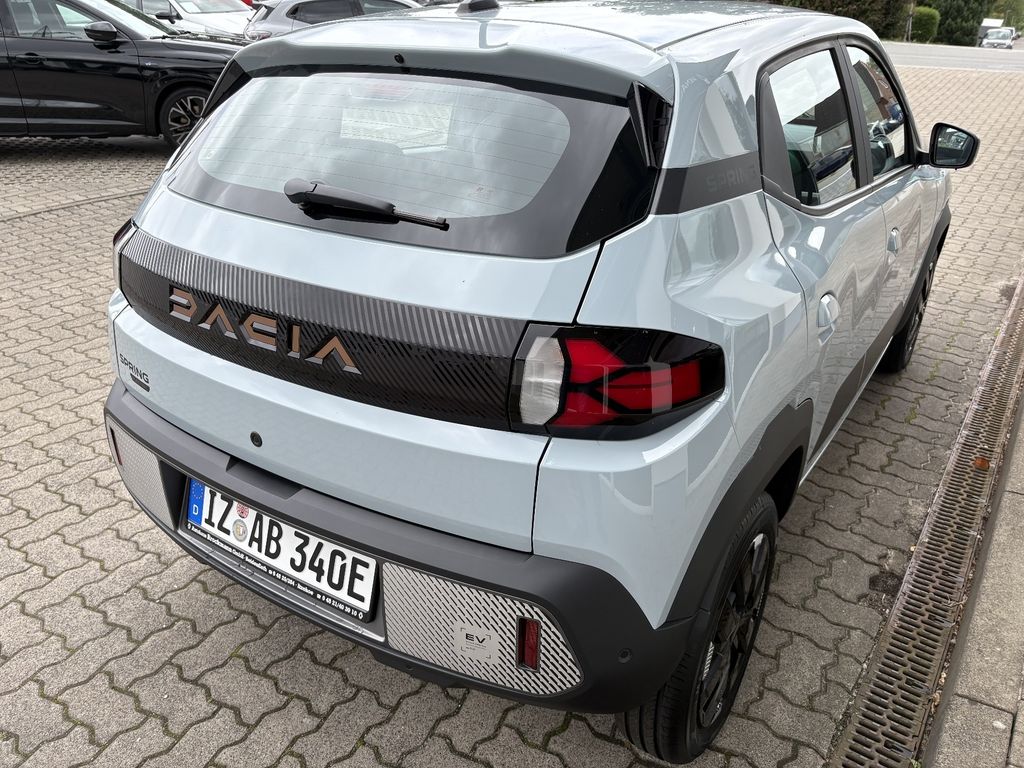 DACIA Spring - Bild 3