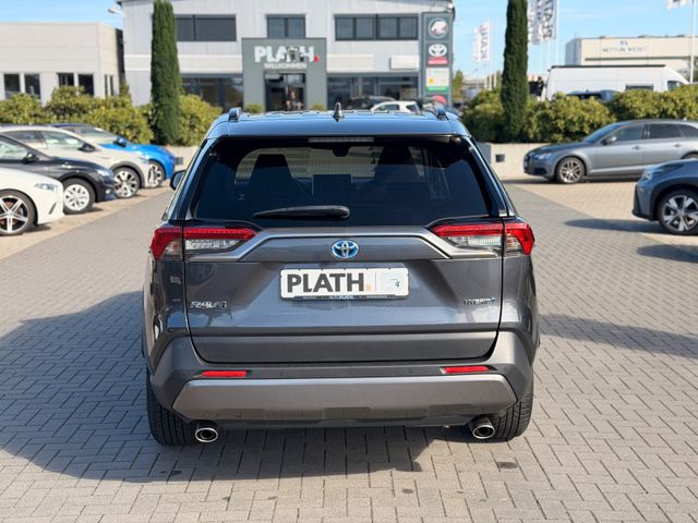 Toyota RAV 4 Hybrid 4×2 Team Deutschland