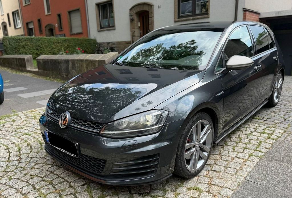 Image of Volkswagen Golf