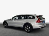 Volvo V60 Cross Country B4 D AWD Plus Glasd 360° ACC B - Volvo V60 Cross Country aus 2024