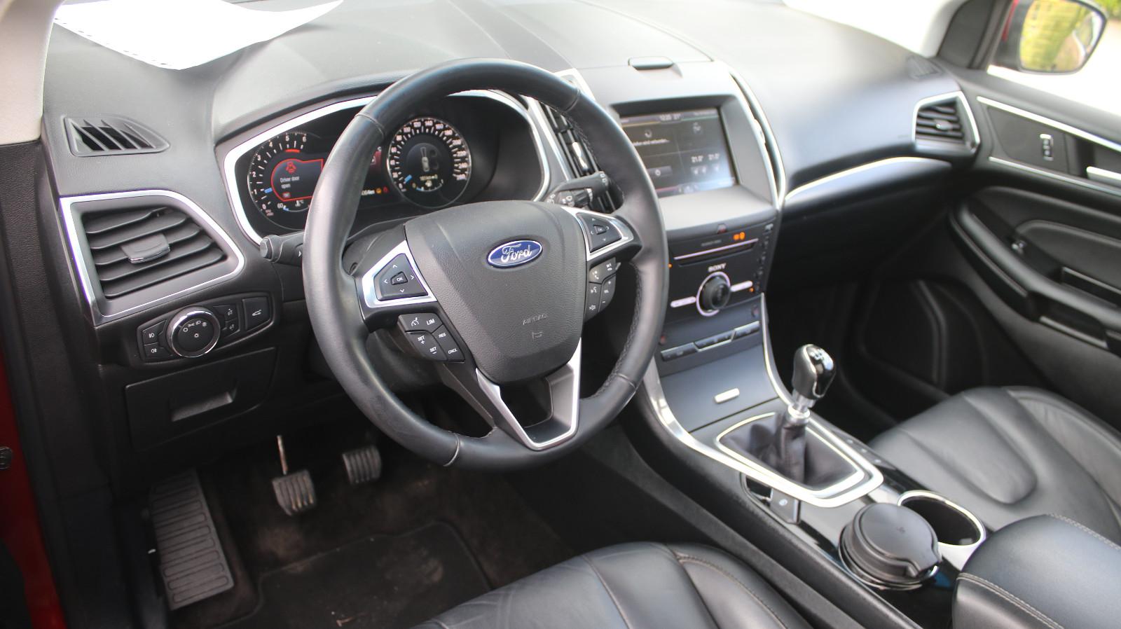 Ford Edge Titanium 4x4 Leder