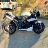 Triumph Speed Triple 1050 - Angebote entsprechen deinen Suchkriterien