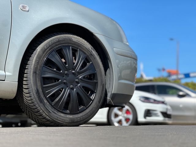 Toyota Avensis  1.8 Sol Liftback