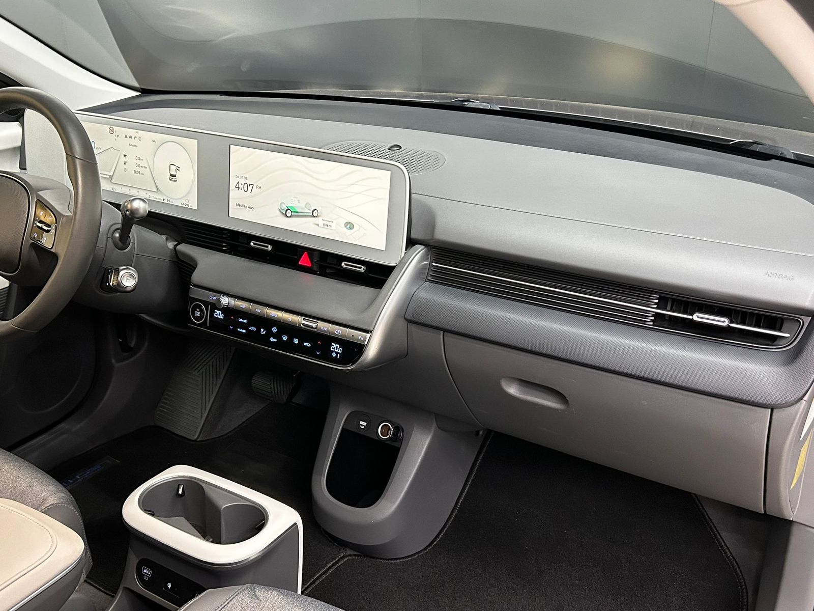 Fahrzeugabbildung Hyundai Ioniq 5 Techniq 4WD LED+NAVI+SHZ+ACC+DAB+WP+360°