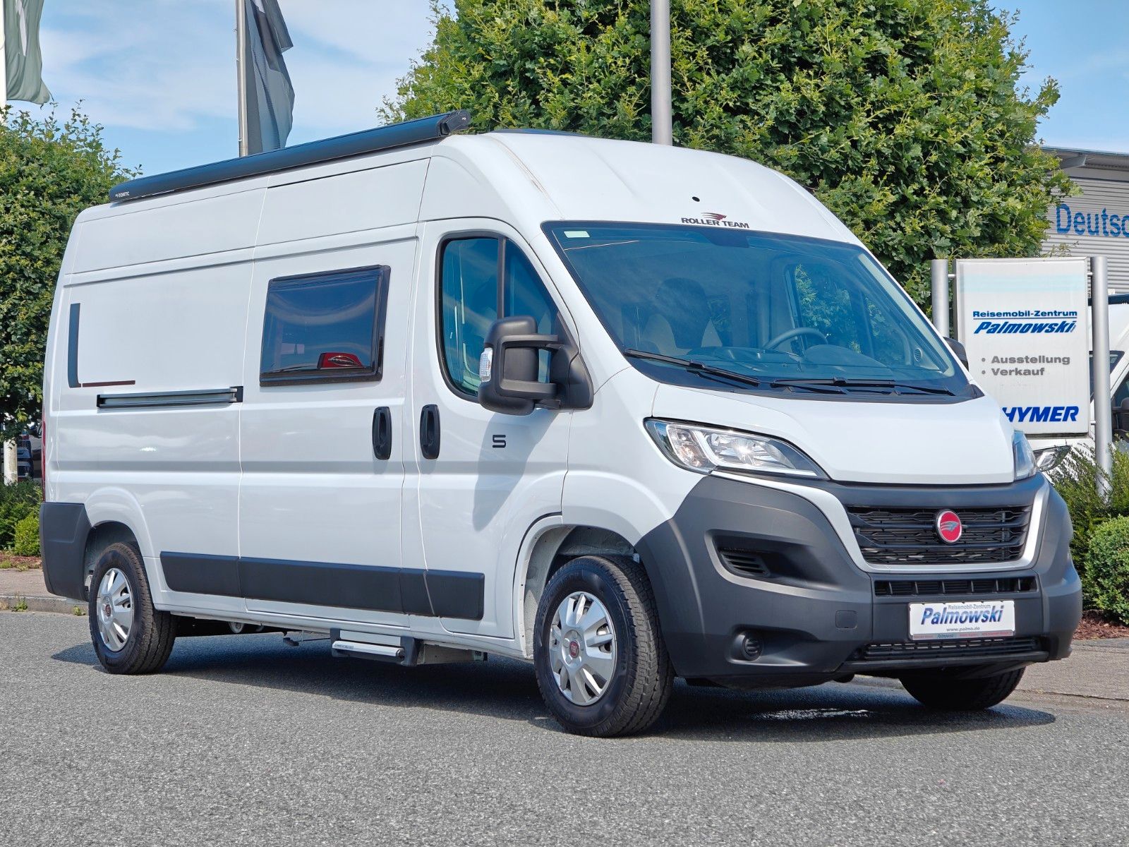 Fahrzeugabbildung Roller Team Livingstone 5 - Doppel-Etagenbett, SAT, TV -